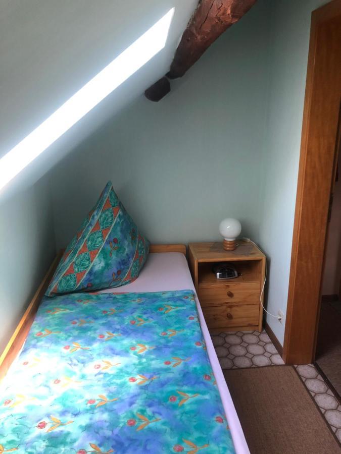 Ironico Homestay 4 Schlafzimmer Ferienwohnung 100 M2 Nahe Bostalsee Eisen  Eksteriør billede