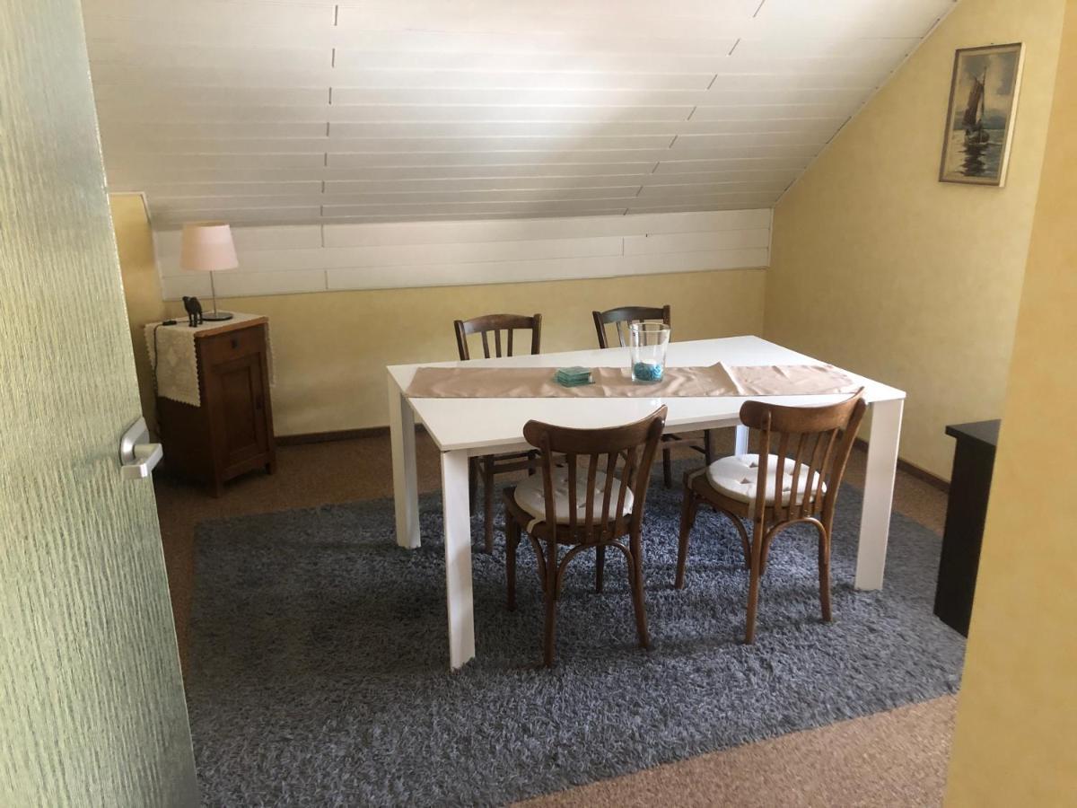 Ironico Homestay 4 Schlafzimmer Ferienwohnung 100 M2 Nahe Bostalsee Eisen  Eksteriør billede